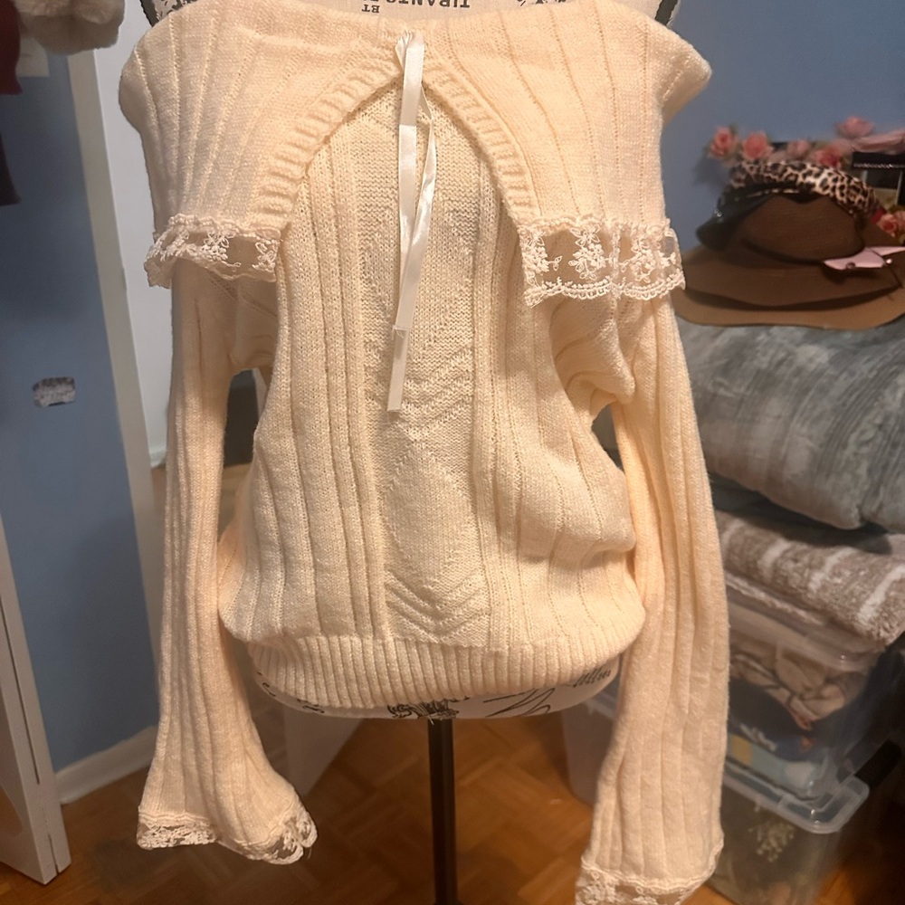 Chic Off-Shoulder Cream Sweater - Picture 4 of 5